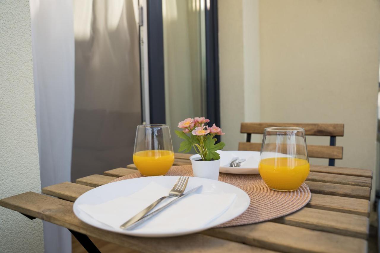 Azaleea Apartments Bukarest Kültér fotó